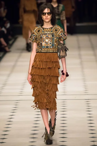Look 39